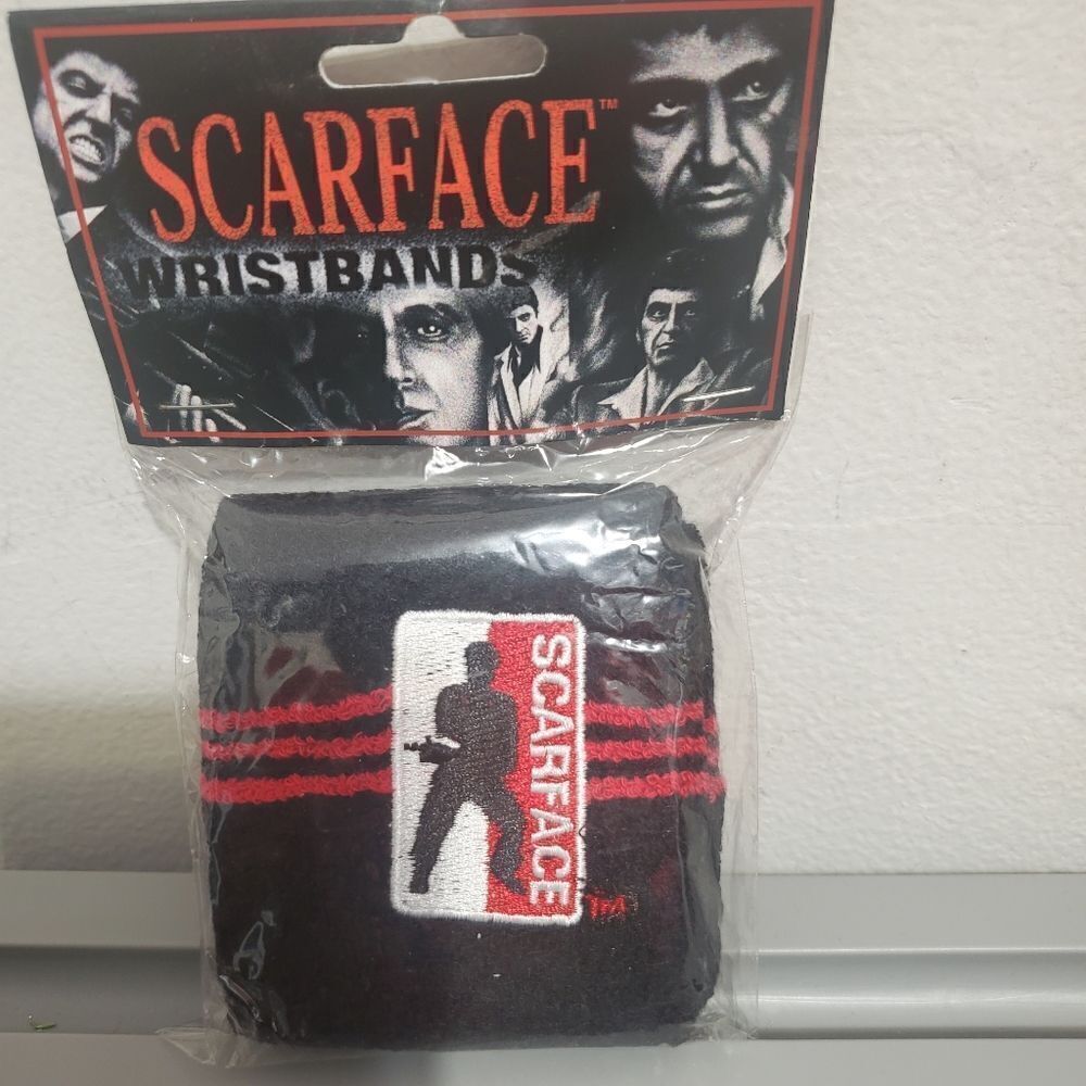 Scarface Movie Mens Come with 2 Wrist Sweat Band .Black/Red Vintage 2003 NWT